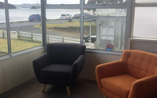 Waitangi Beach House
