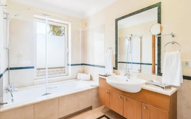 Villa Monte Rei Golf