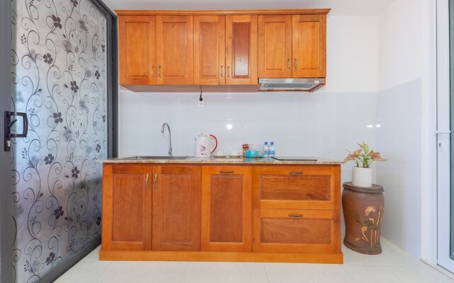 Flower House Apartment by OYO Rooms