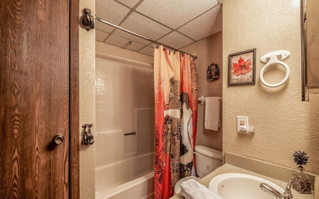 Canyon Creek Lodge 218