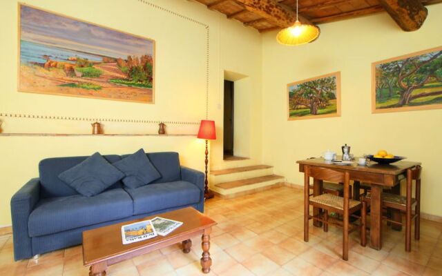 House LErika Sovicille