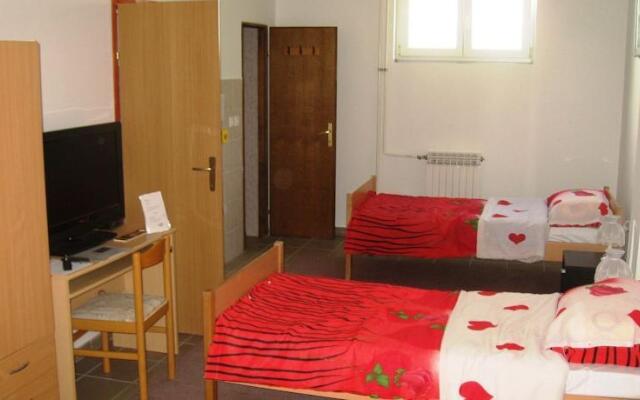 Crni Biser Rooms