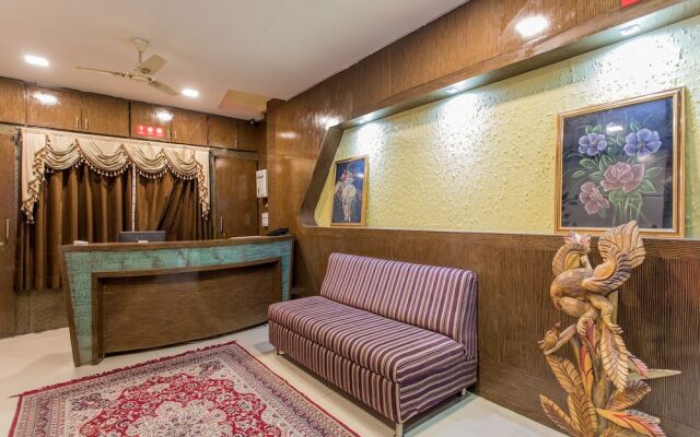 OYO 6320 Shri Balaji Avenue