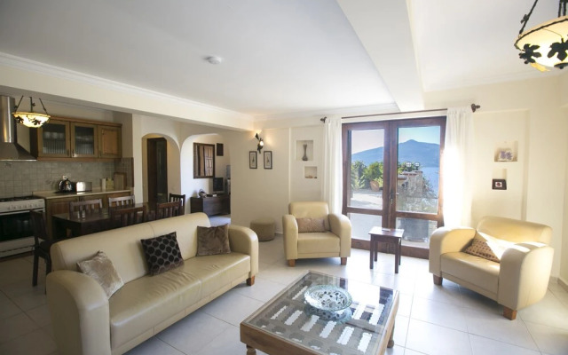 Villa Jannadutania by Akdenizvillam