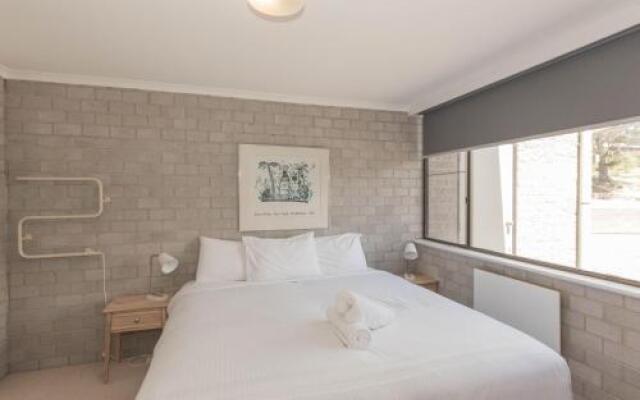 Tanderra 17/28 Park Road