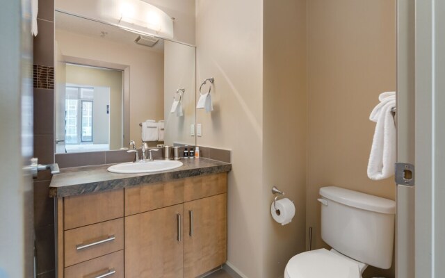Vetro Apartments by Corporate Stays