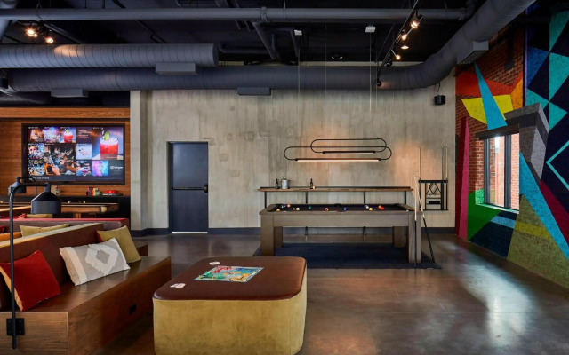 Moxy Chattanooga Downtown