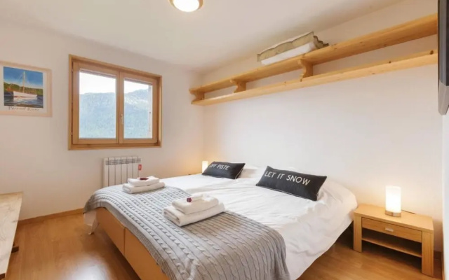 La Taniere Cozy Chalet With Incredible Views and Parking