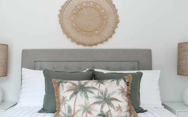 Seaside Sanctuary - Waterfront Luxury Home with Heated Pool