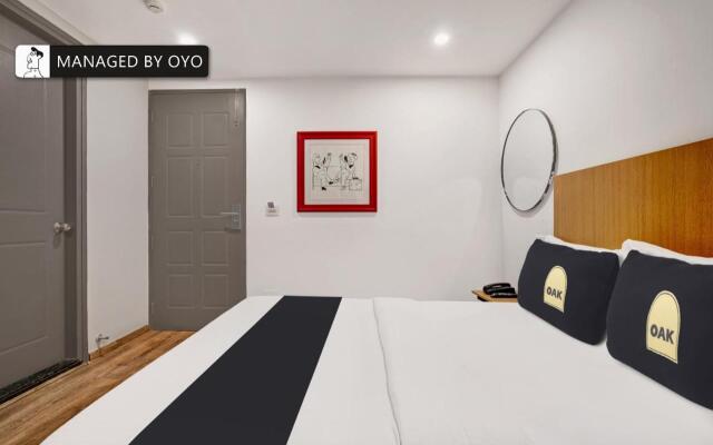 Super Oyo Townhouse Oak Spruce Hotels A2 Indiranagar