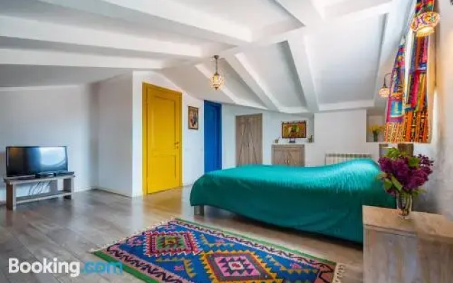 No12 Apartment