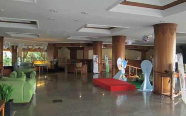 Grand Elty Singgasana Hotel