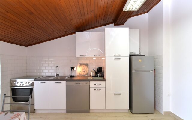 Apartment 1376