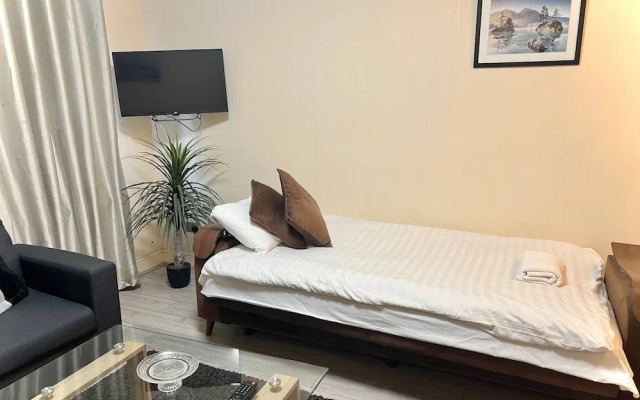 Cosy London Retreat Near Tower Bridge