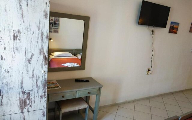 Renia Hotel-Apartments