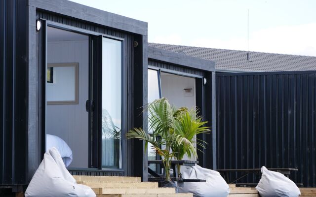 Aotearoa Surf Eco Pods
