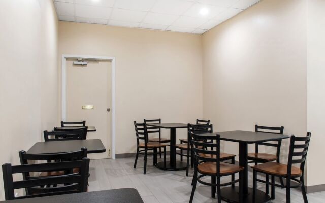 Econo Lodge