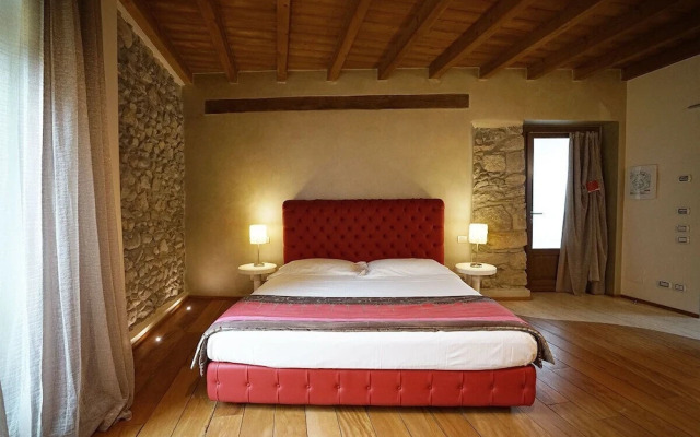 1711 Luxury Guest House