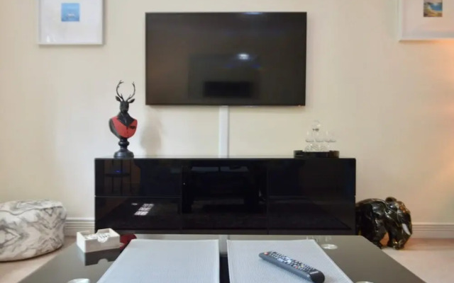 2 Bedroom Apartment In Converted Church