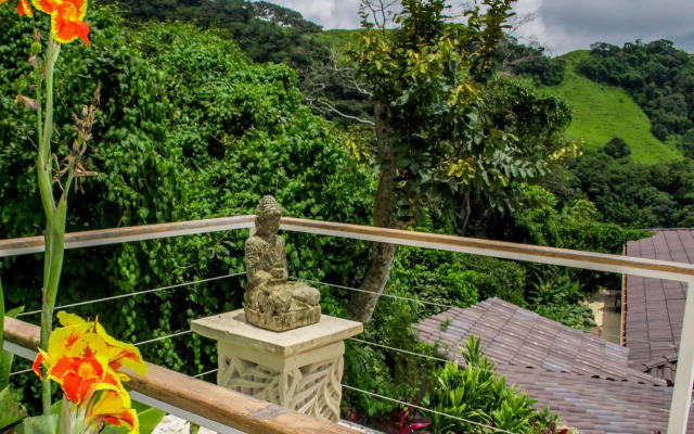The Retreat at Altos del Monte