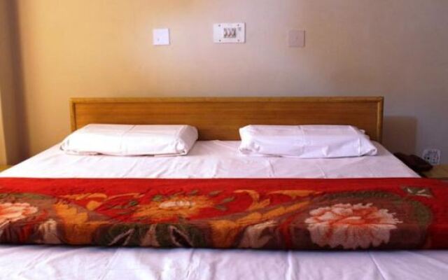Hotel Peak Bound