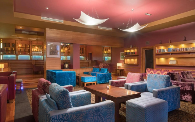 Raheen Woods Hotel