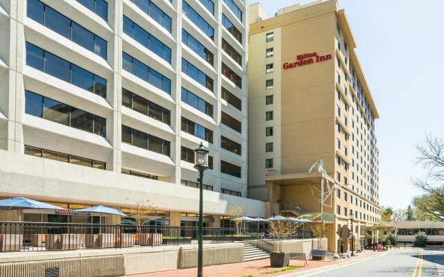 Hilton Garden Inn Bethesda Downtown