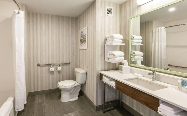 Hampton Inn And Suites Beauport Quebec