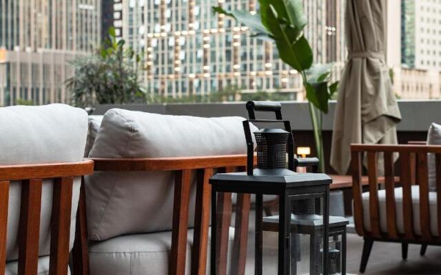 Imperial Traders Elong Hotel