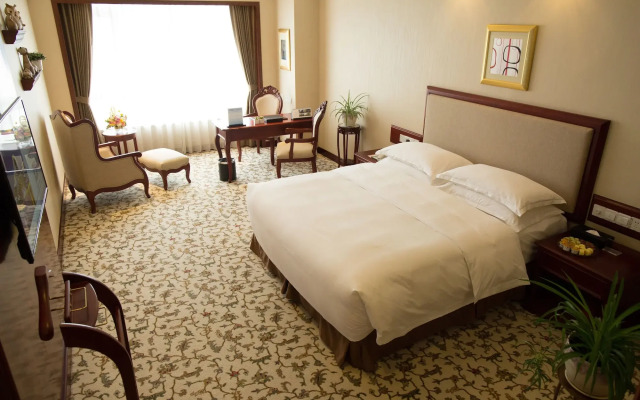 Enrichee Gloria Plaza Hotel Qingdao