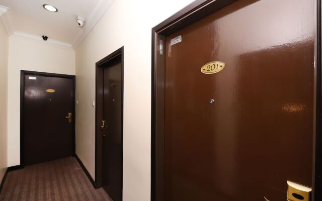 OYO 750 Comfort Hotel