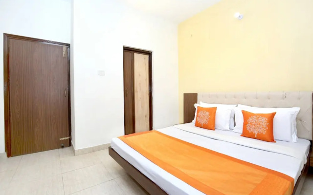 OYO 10976 Home Cheerful 2BHK Scenic Barog