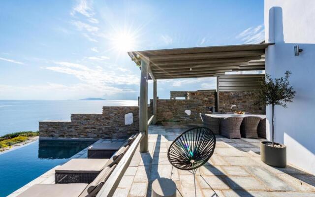 Vathi Bleu Private Villas