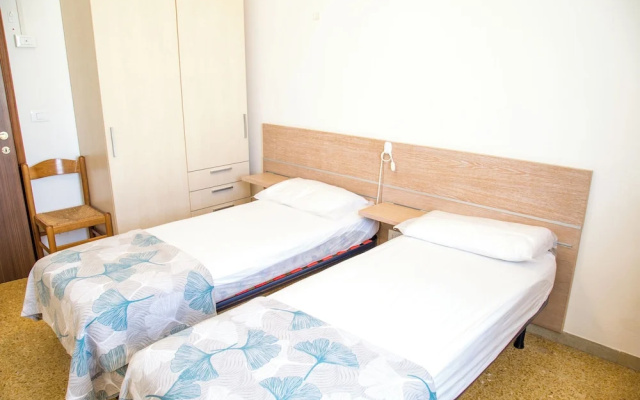 Two Bedroom Flat Close to the Beach in Eraclea