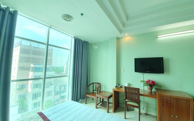 Tan Truong Son Hotel