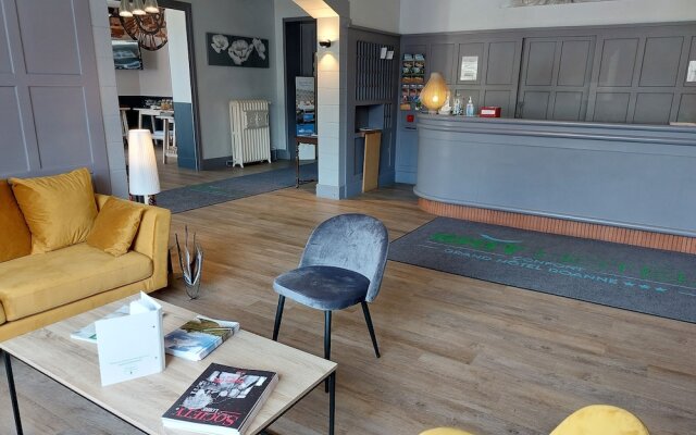 Brit Hotel Roanne - Le Grand Hotel