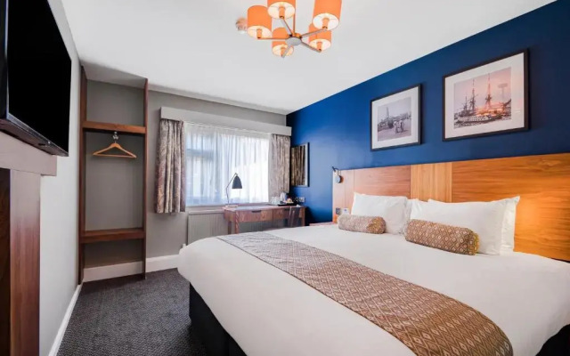 Red Lion Hotel