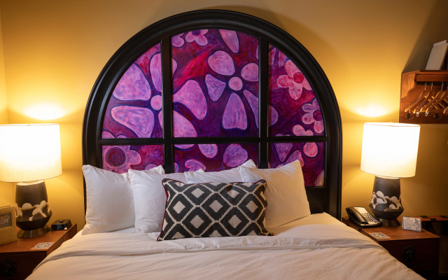 McMenamins Elk Temple