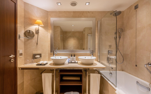 InterContinental Lisbon by IHG