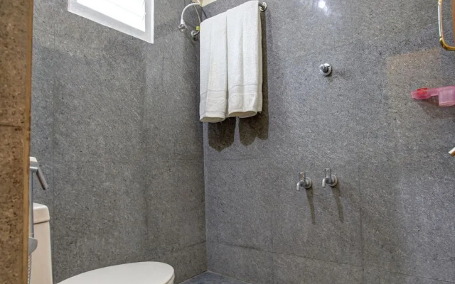 K S Residency By OYO Rooms