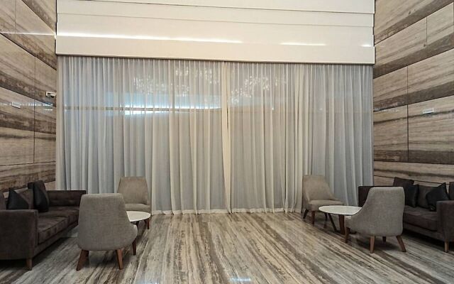 Superior + Luxurious 3BR - Sleeping 8! New!