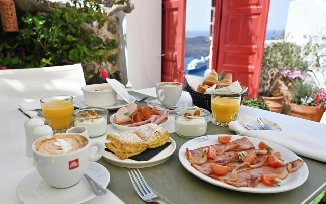 Aigialos Luxury Traditional Settlement