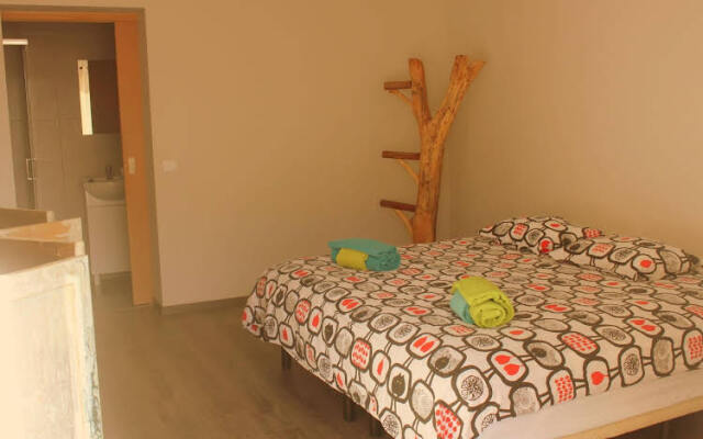 Almagreira Surf Hostel