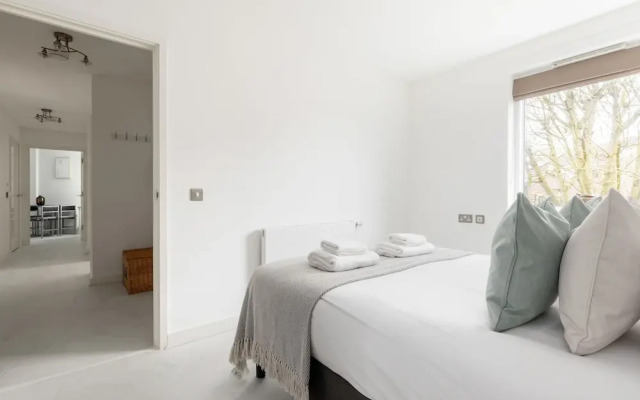 The Islington Apartment