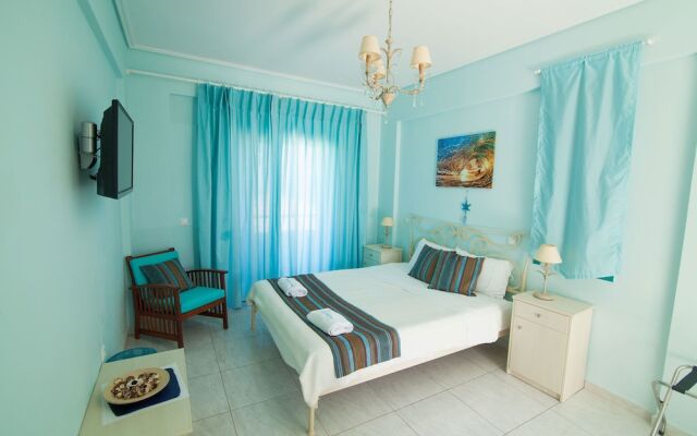 Kyparissia Blue Luxury Rooms & Suites