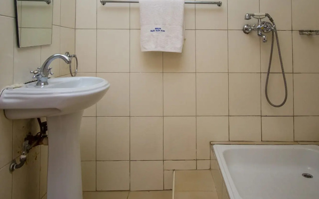 Askay Hotel Suites
