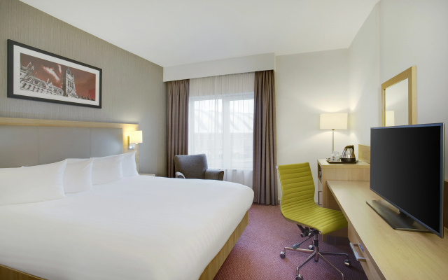 Leonardo Hotel Manchester Central - Image 4