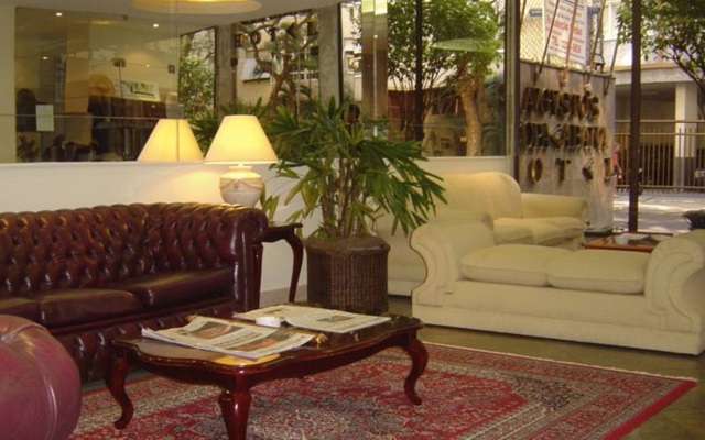 Augusto's Copacabana Hotel