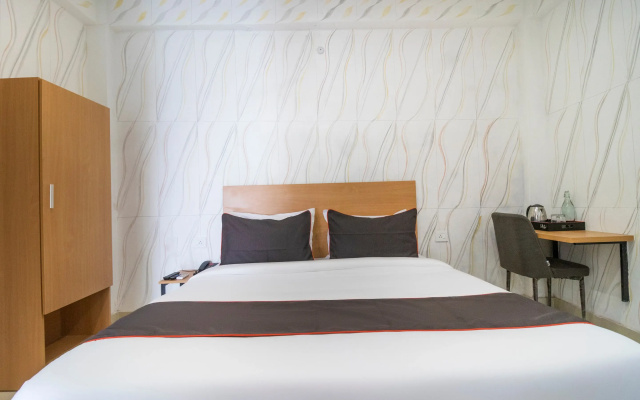 Fabhotel Pranjul Inn