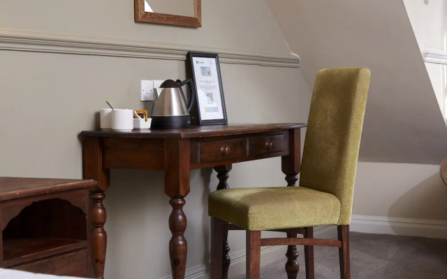 Dog House by Greene King Inns